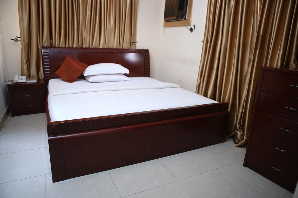 The Habitat Suites International Lagos Chambre photo