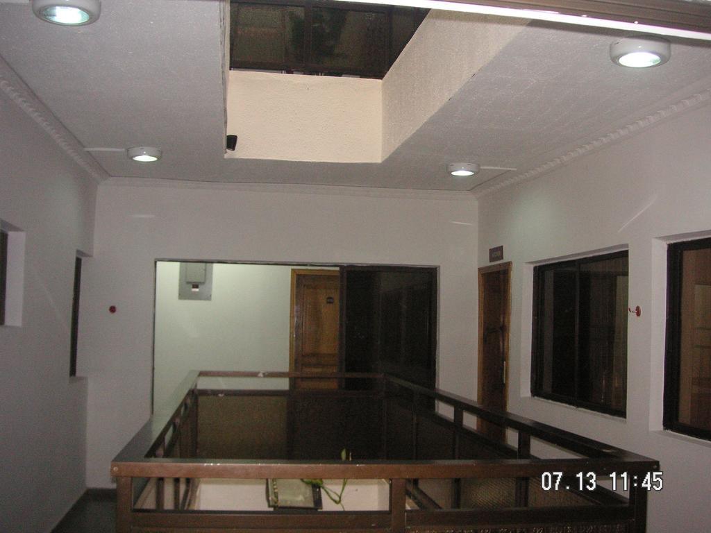 The Habitat Suites International Lagos Extérieur photo